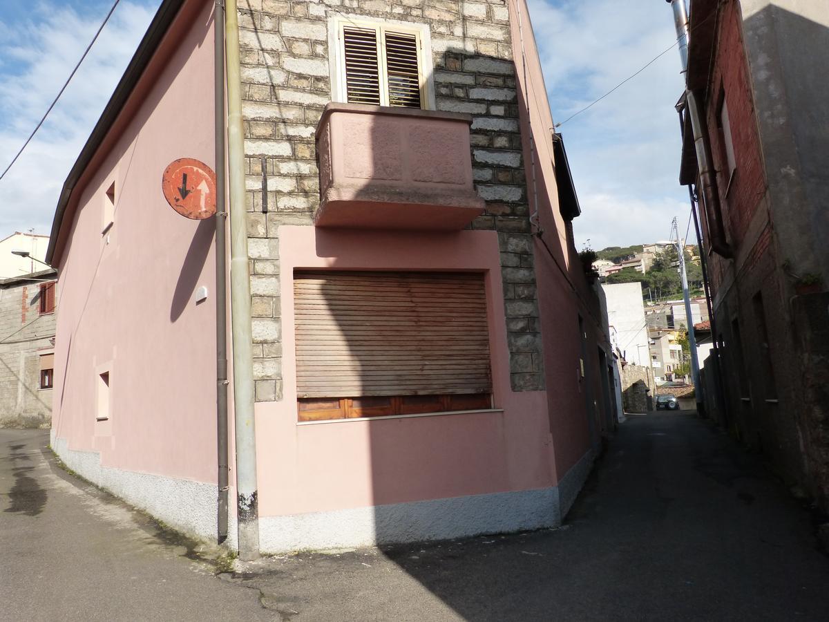 Il Pozzo Dei Desideri Bed & Breakfast Arbus Bagian luar foto