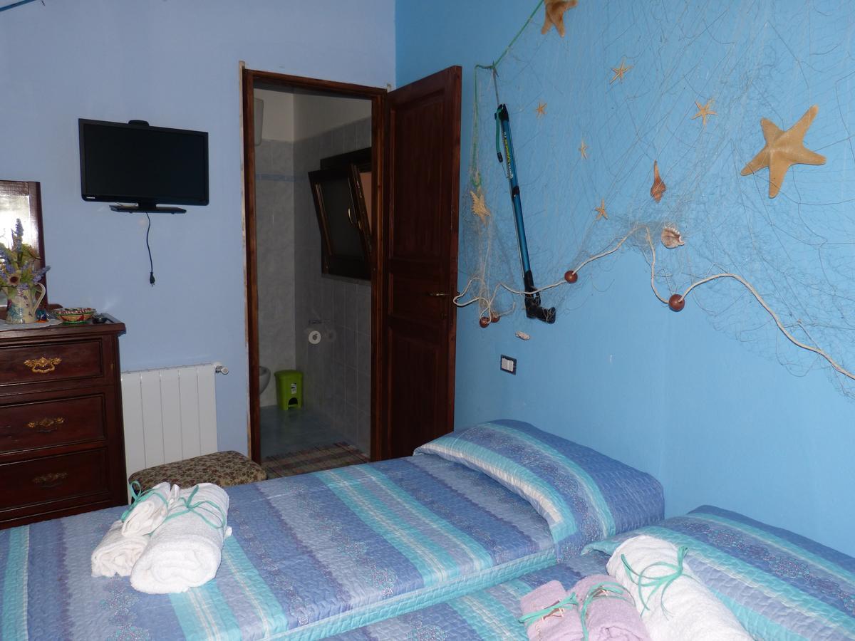 Il Pozzo Dei Desideri Bed & Breakfast Arbus Bagian luar foto